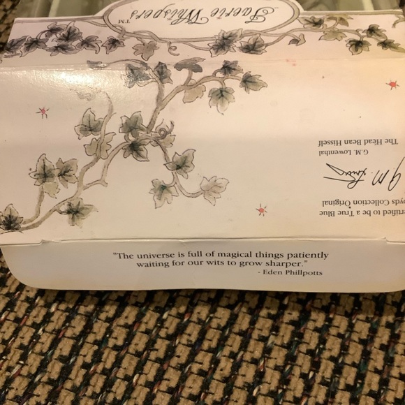 Faerie Whispers Willow Faerrieflutter Faeriessence by Boyd’s in box - Picture 5 of 5